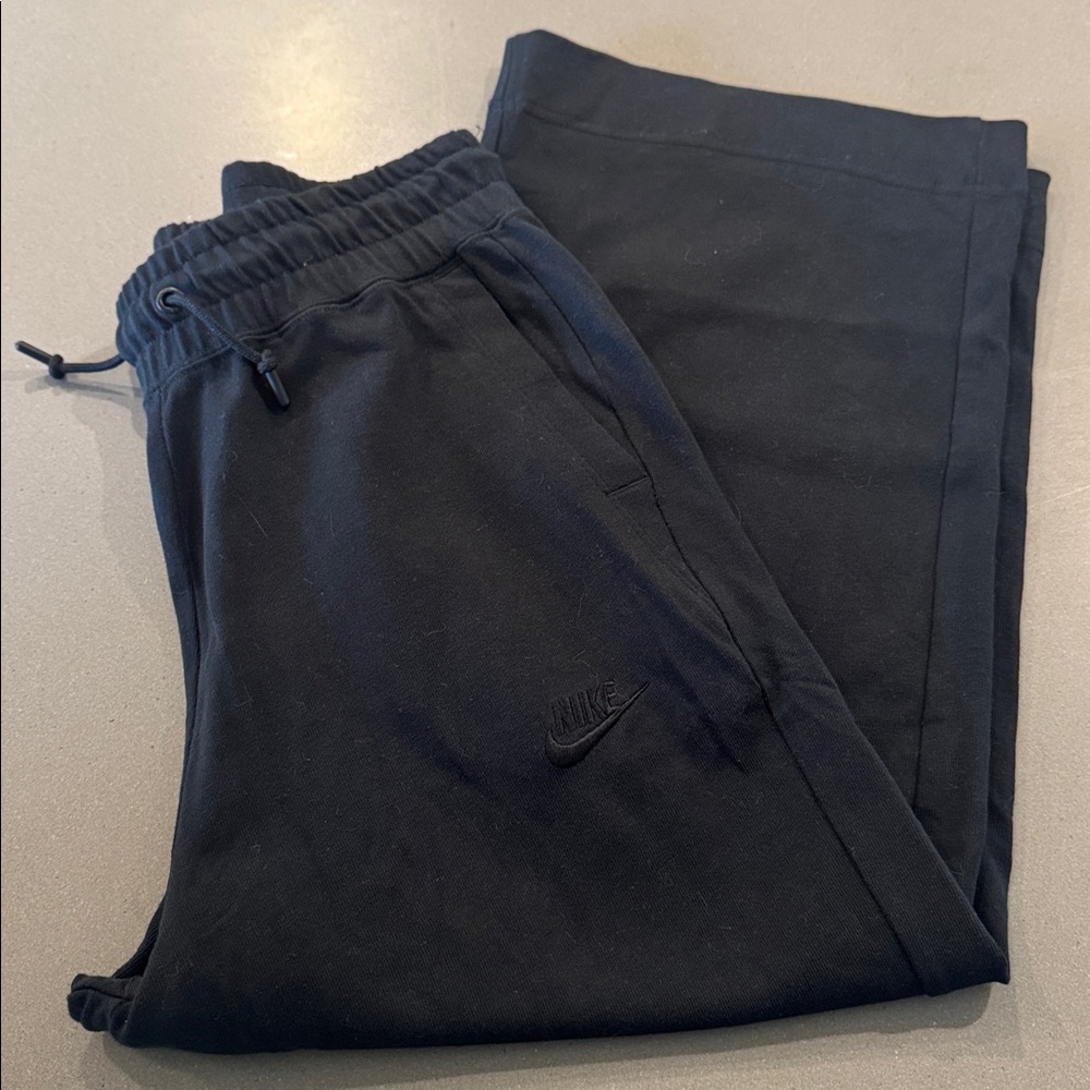 Nike Black Ankle Pants